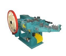 專(zhuān)業(yè)制釘機(jī)